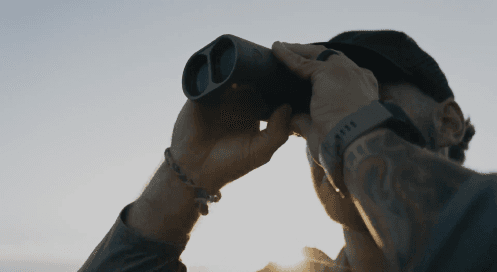 SIG SAUER Pushes Past 1750% ROAS with Vibe.co success story background